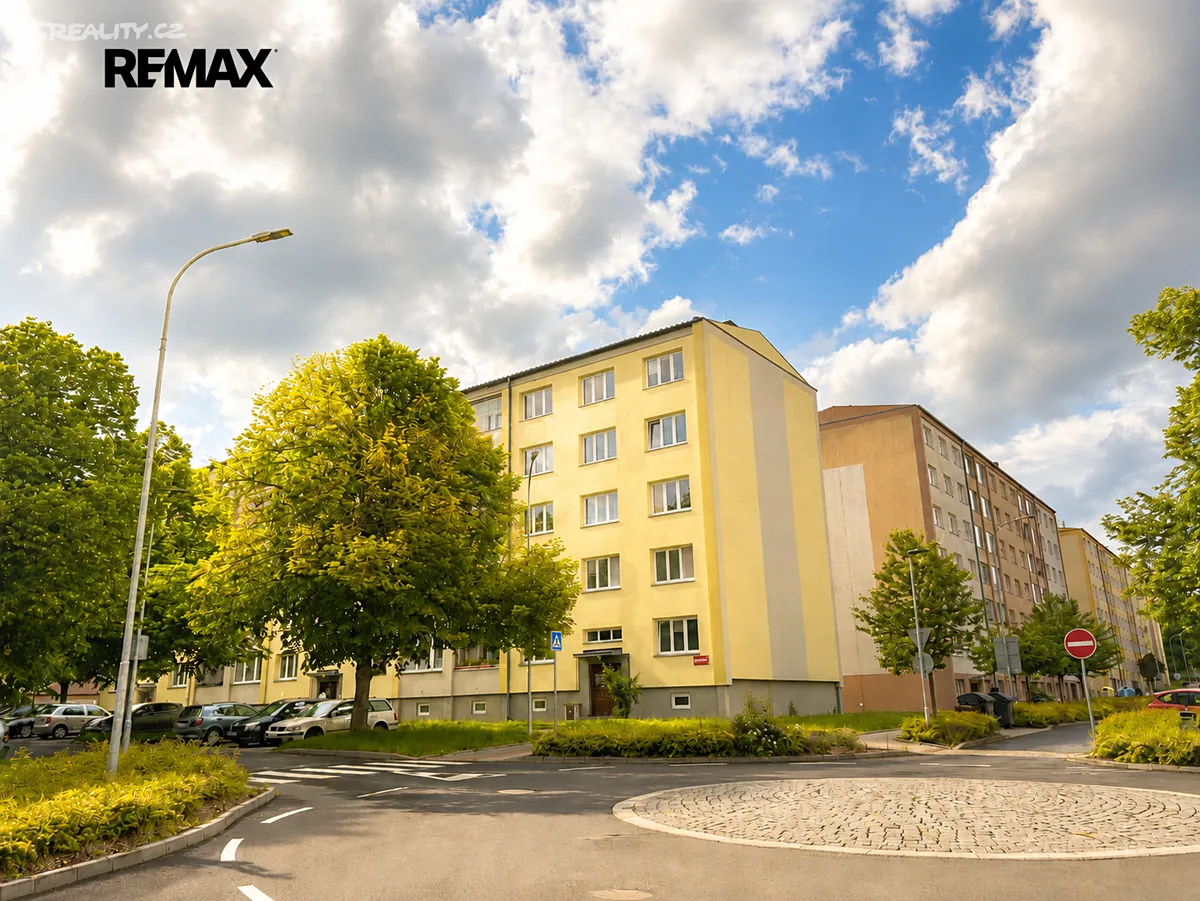 Prodej bytu 2+1 59 m², Ostrov