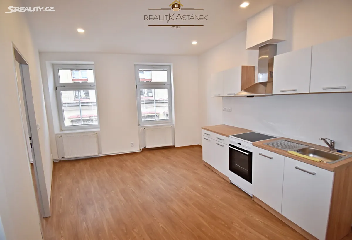 Pronájem bytu 2+1 81 m², Orlí