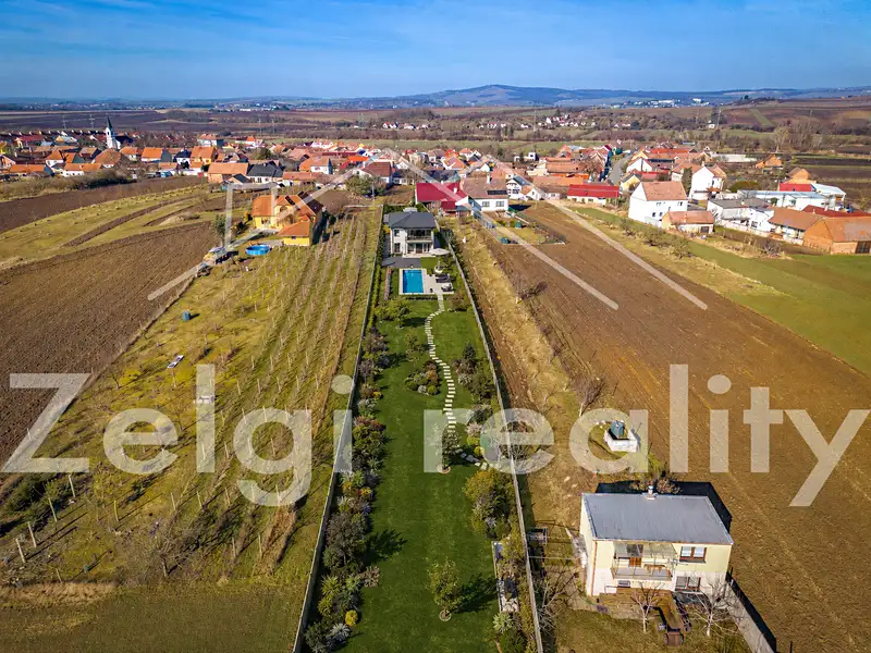 Prodej stavebního pozemku 2691 m², Skoronice – náhled fotky 2