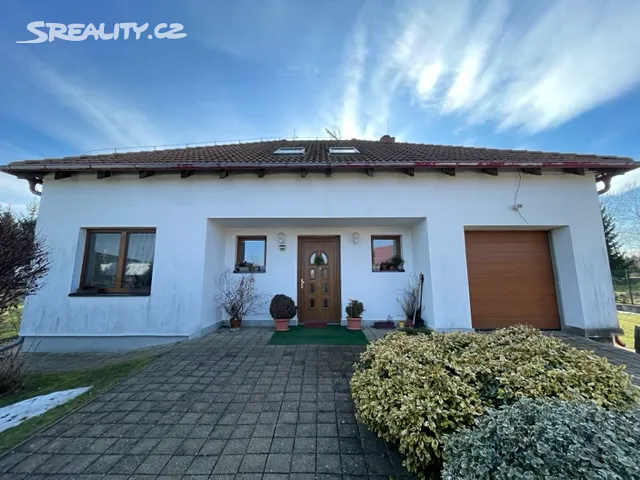 Prodej rodinného domu 188 m², pozemek 1511 m², Žežice