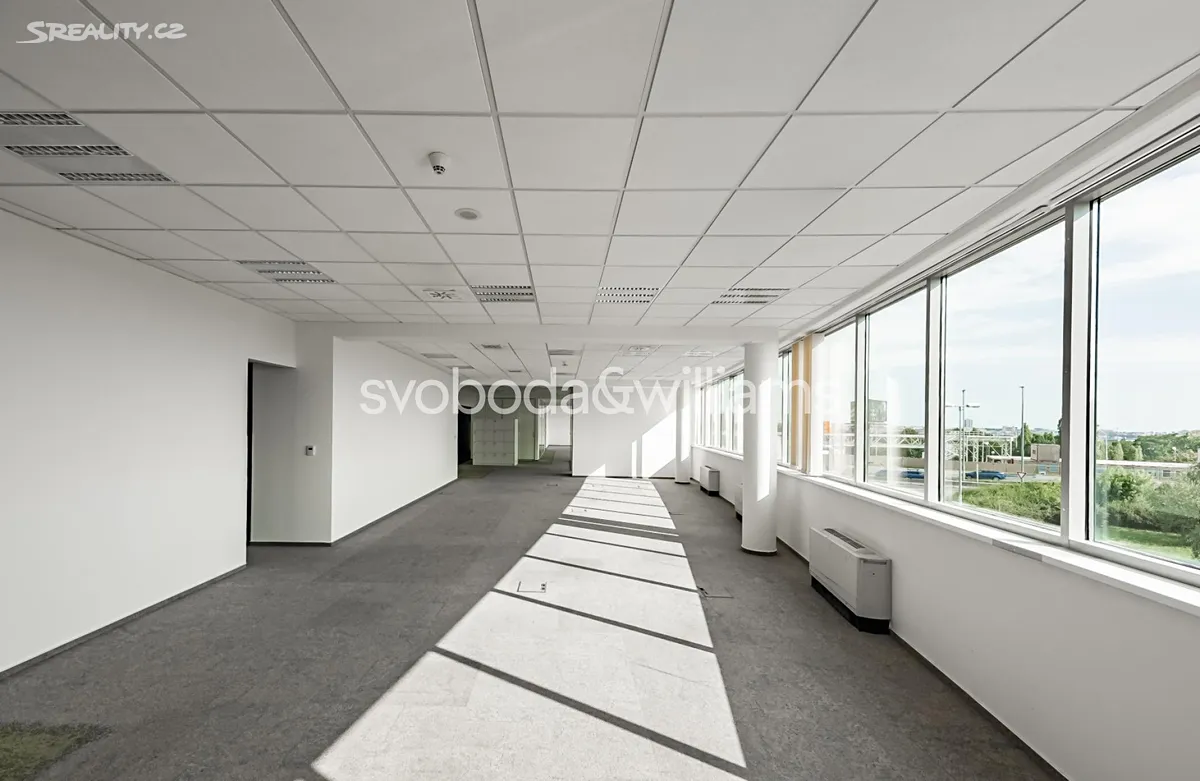 Pronájem kanceláře 883 m² - Widok 6