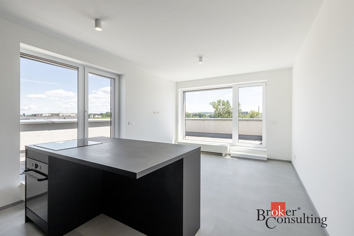 Prodej bytu 2+kk 109 m² – fotografie 2