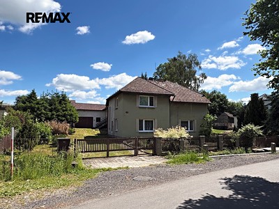 Prodej  rodinného domu 240 m², pozemek 676 m²