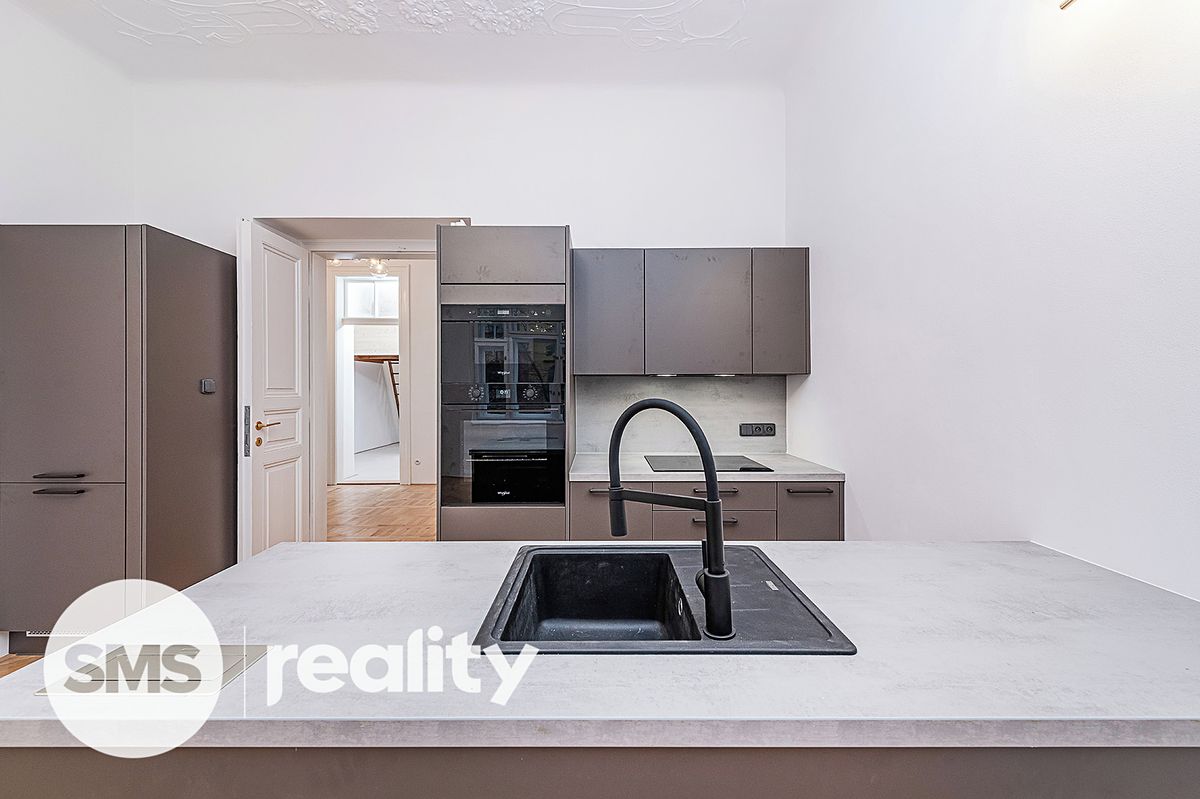 Pronájem bytu 3+kk 72 m²