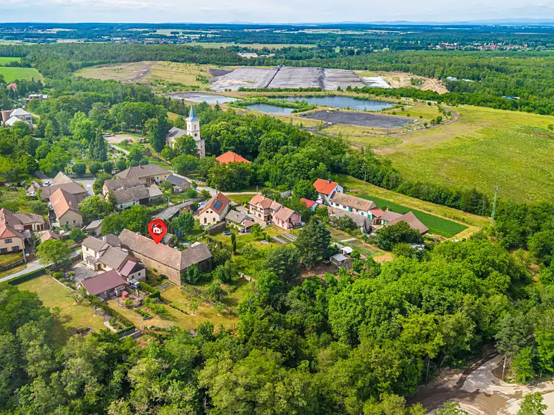 Prodej rodinného domu 64 m², pozemek 1393 m², Chvaletice – náhled fotky 1