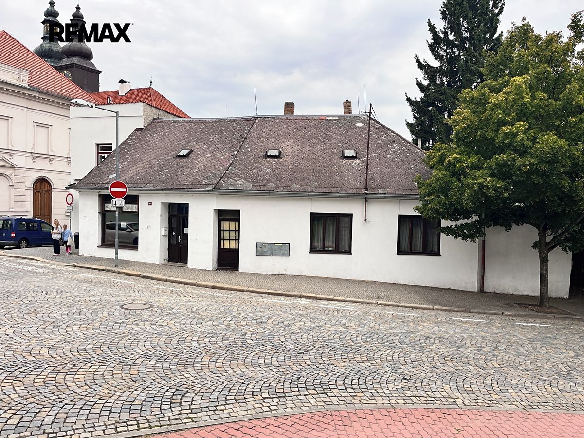 Prodej rodinného domu 147 m², pozemek 796 m² – fotografie 4
