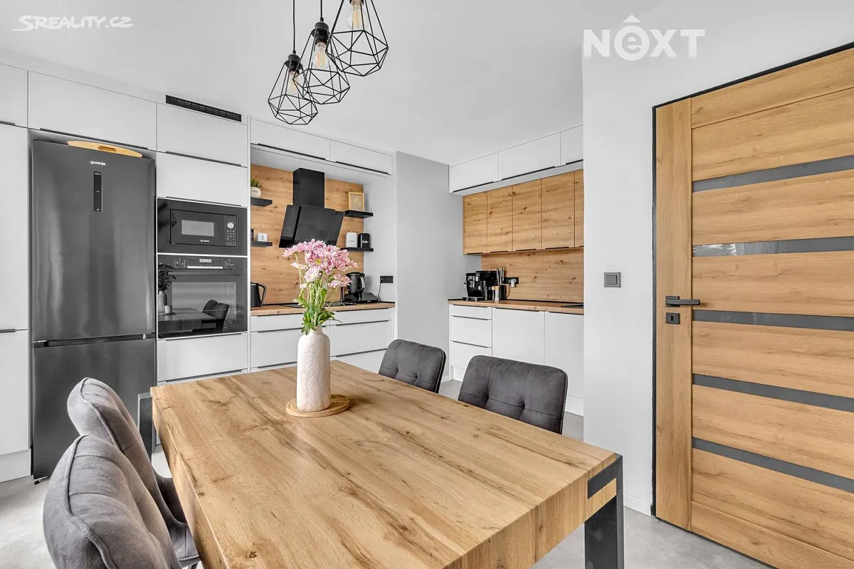 Prodej rodinného domu 133 m², pozemek 756 m², U Lávek