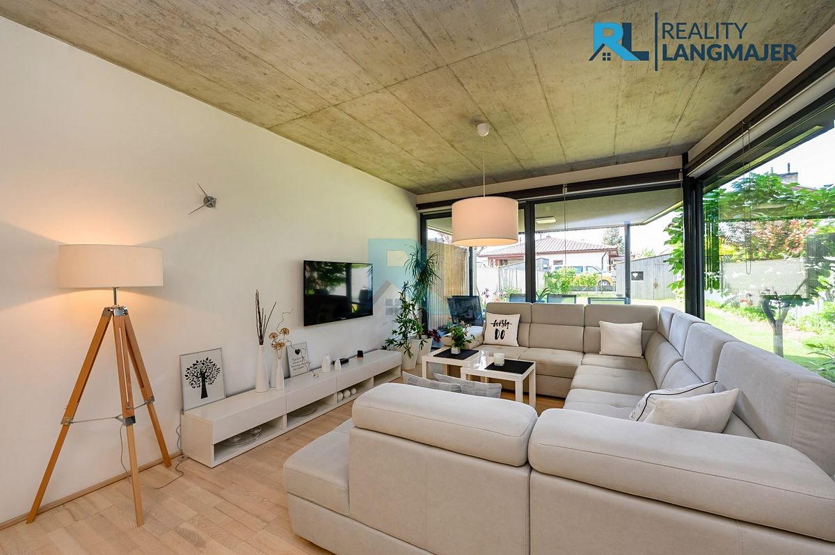 Prodej rodinného domu 134 m², pozemek 343 m² – fotografie 4