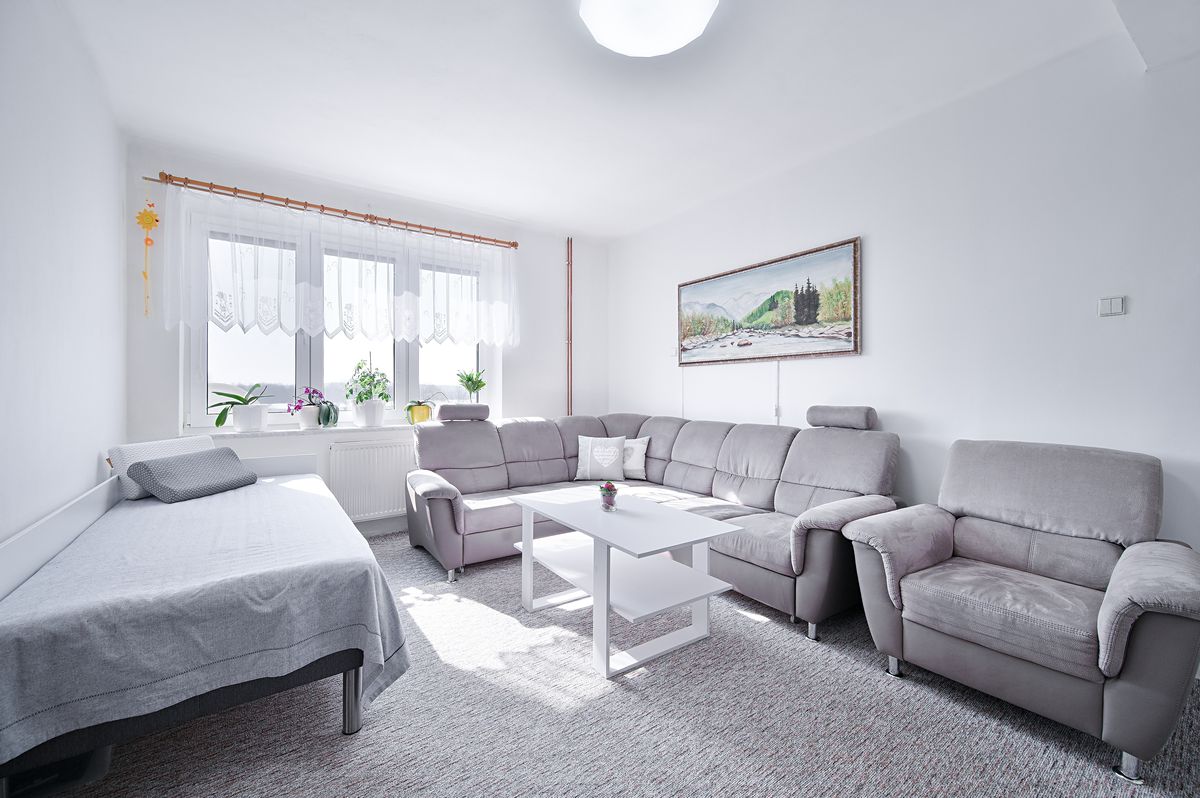 Pronájem bytu 2+1 54 m² – fotografie 2