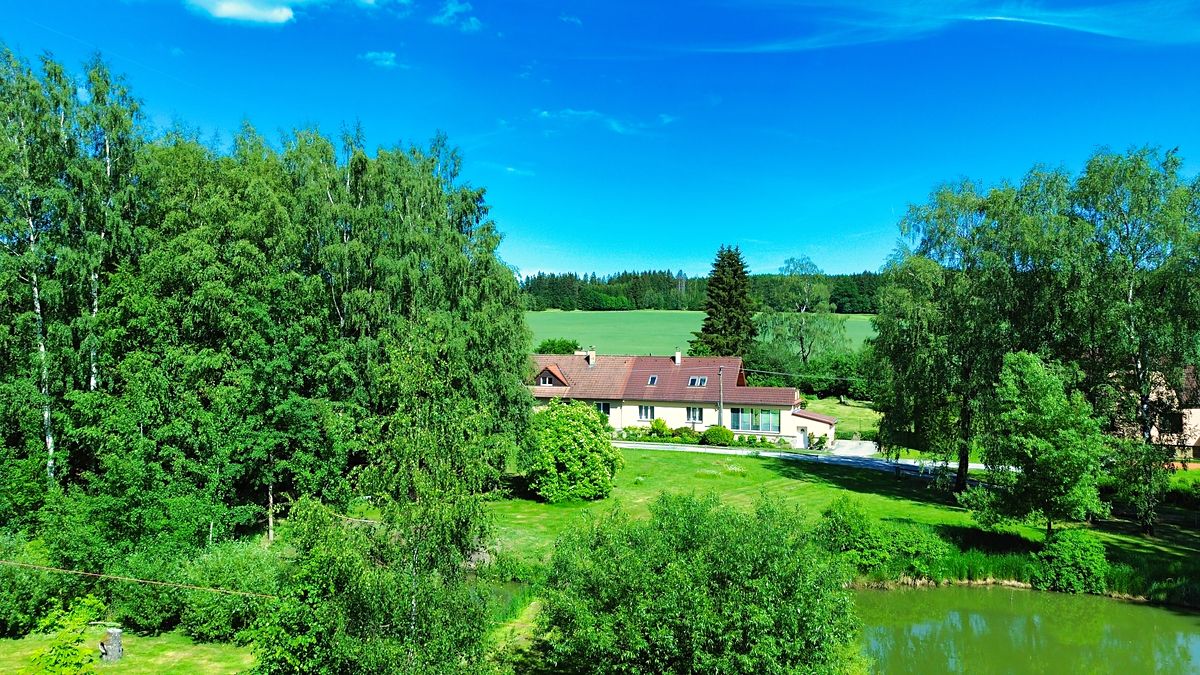 Prodej rodinného domu 170 m², pozemek 1490 m²