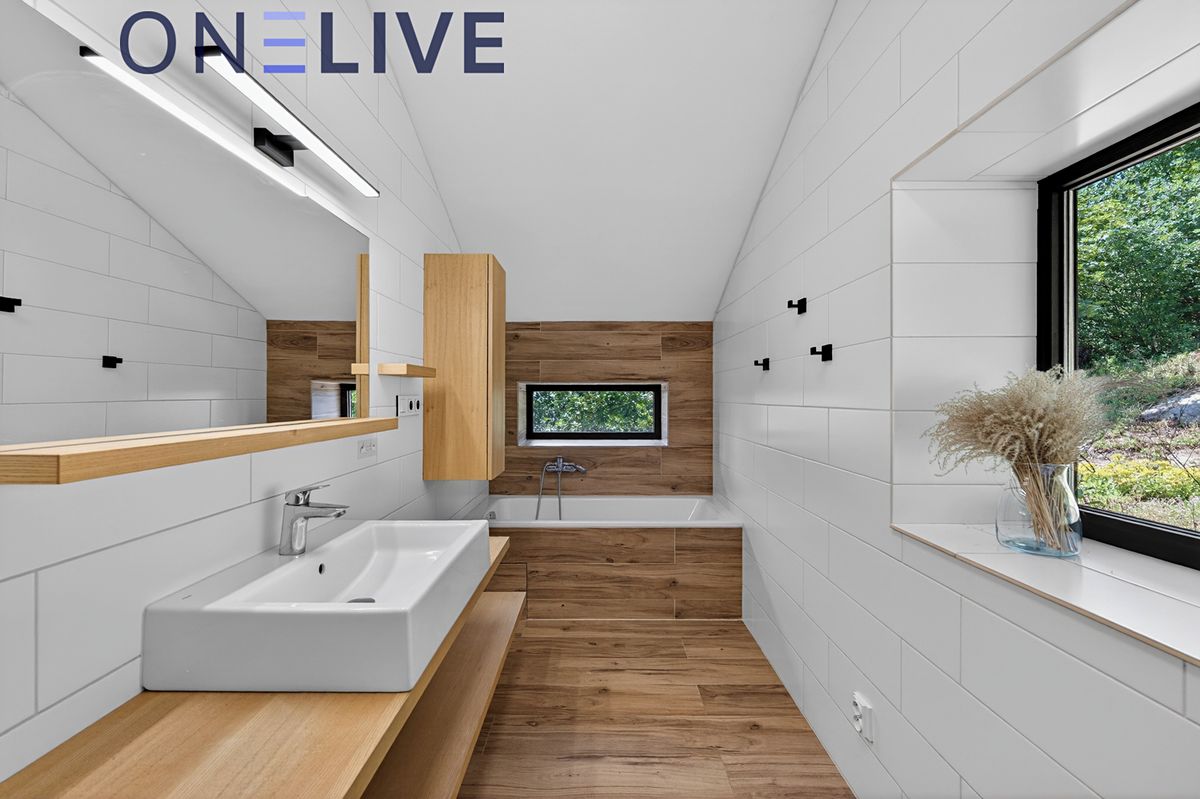 Prodej rodinného domu 164 m², pozemek 1772 m² – fotografie 2