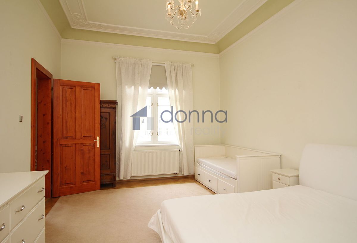 Pronájem bytu 2+1 80 m²