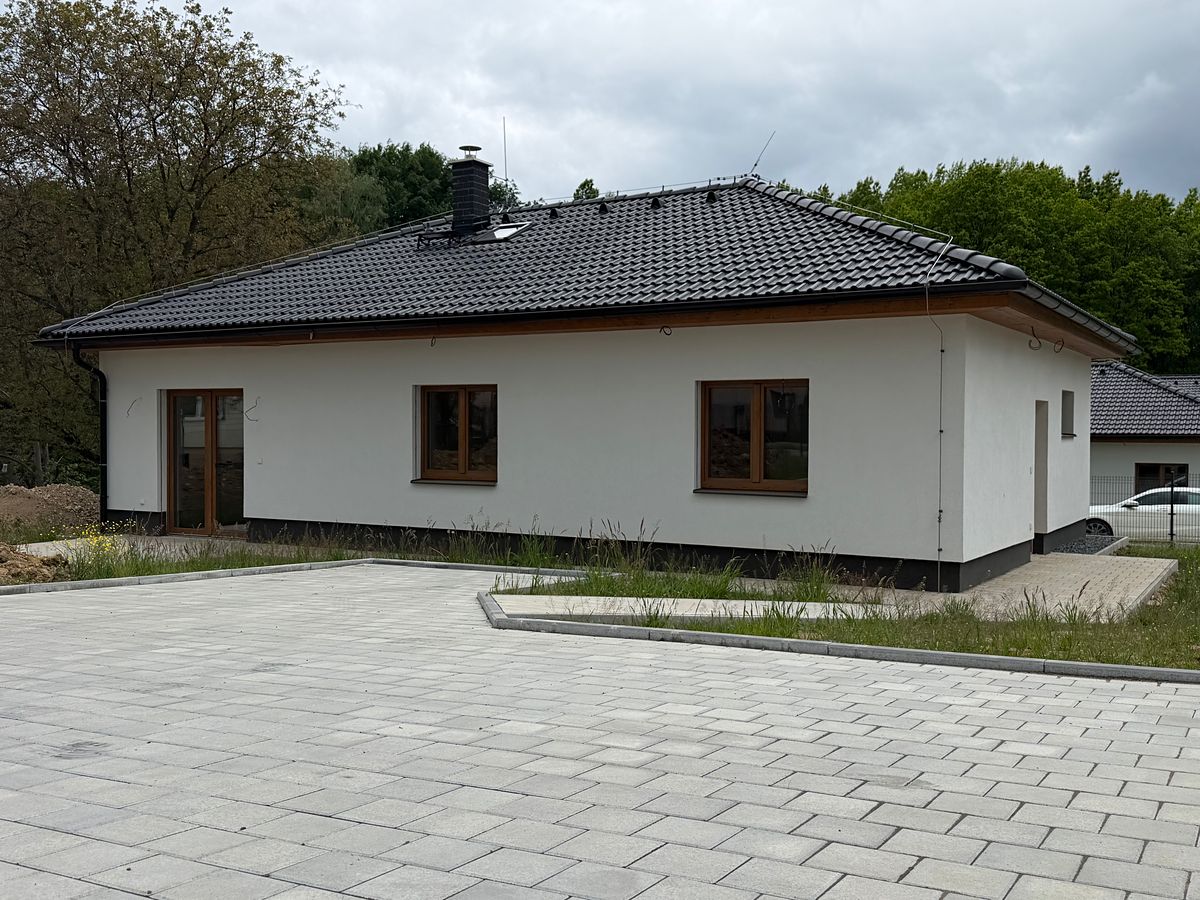 Prodej rodinného domu 86 m², pozemek 851 m² – fotografie 4