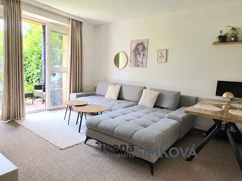 Pronájem bytu 2+kk 102 m²