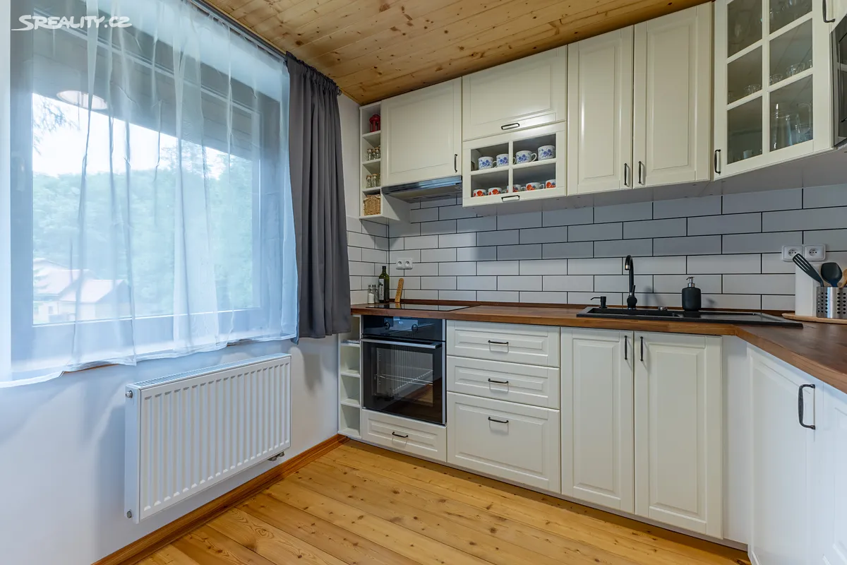 Prodej chaty 129 m², pozemek 400 m² – další