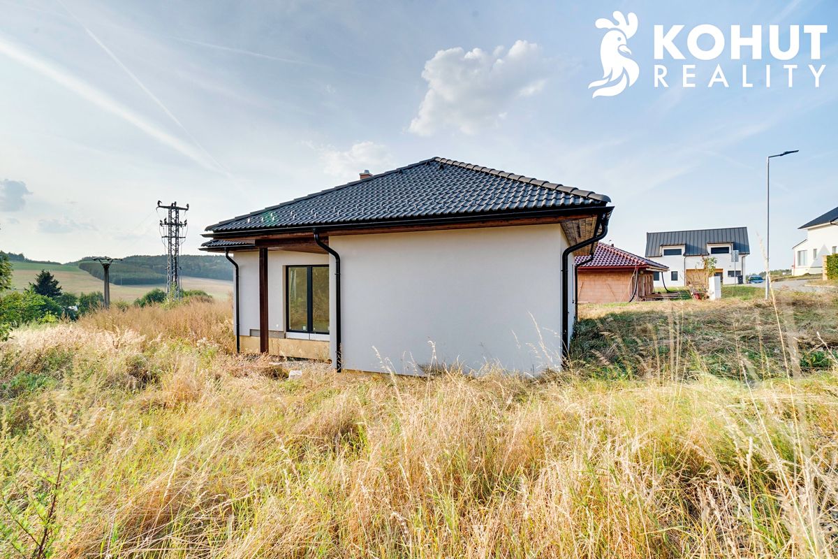 Prodej rodinného domu 89 m², pozemek 1037 m² – fotografie 3
