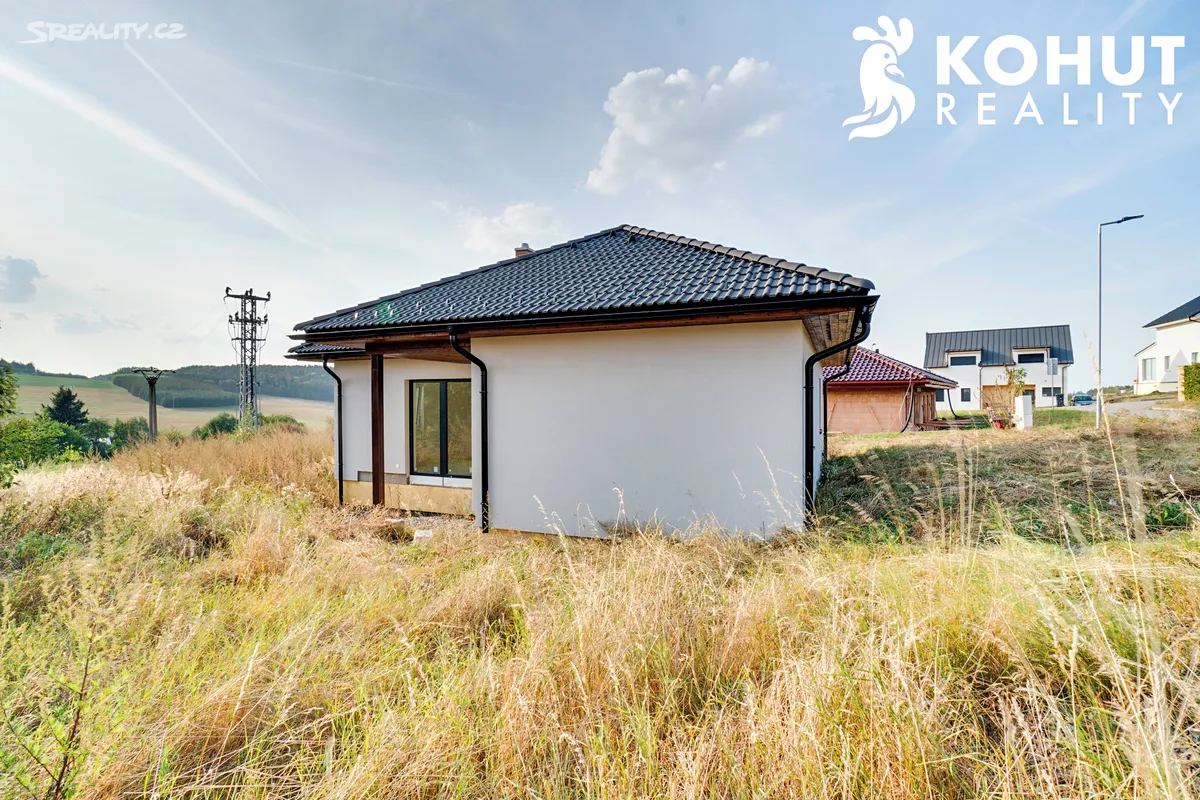 Prodej rodinného domu 89 m², pozemek 1037 m² - Widok 3