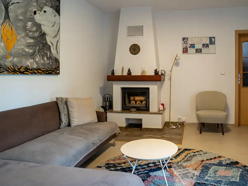 Prodej rodinného domu 136 m², pozemek 321 m², Praha – náhled fotky 3