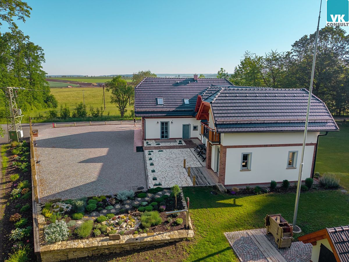 Prodej ubytovacího zařízení 295 m² – fotografie 3