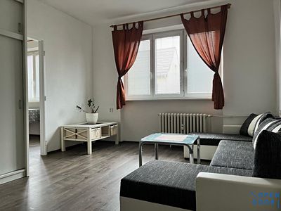 Pronájem bytu 1+1 42 m²