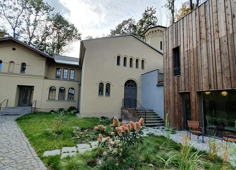 Pronájem bytu 1+kk 28 m², Mladá Boleslav – náhled fotky 3