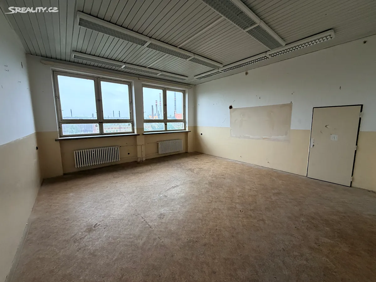 Pronájem skladového prostoru 37 m², Ostrava