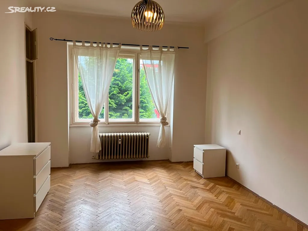 Prodej bytu 1+1 49 m² – pohled 3