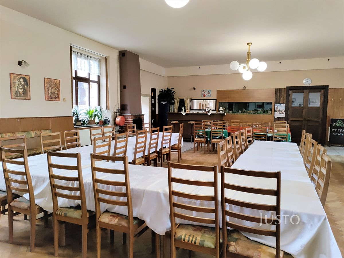 Prodej rodinného domu 497 m², pozemek 400 m² – fotografie 4