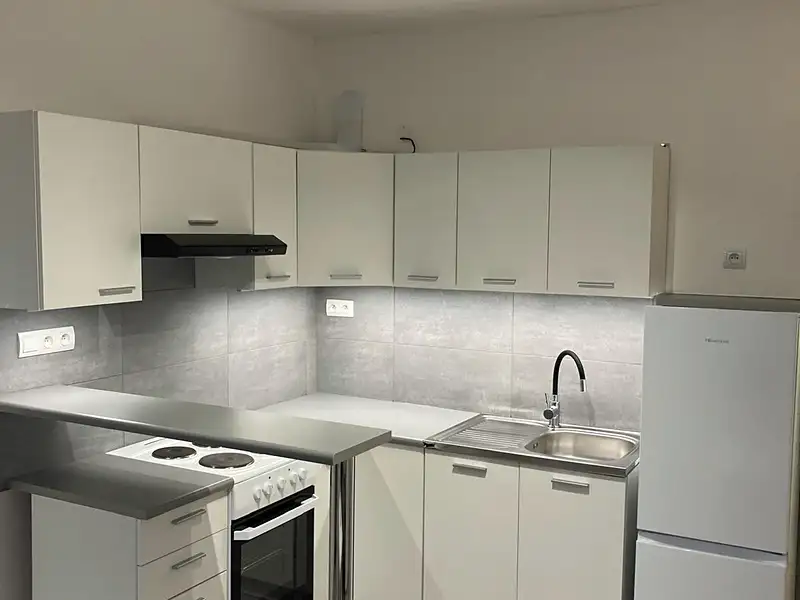 Prodej bytu 1+kk 19 m², Chodov – náhled fotky 2
