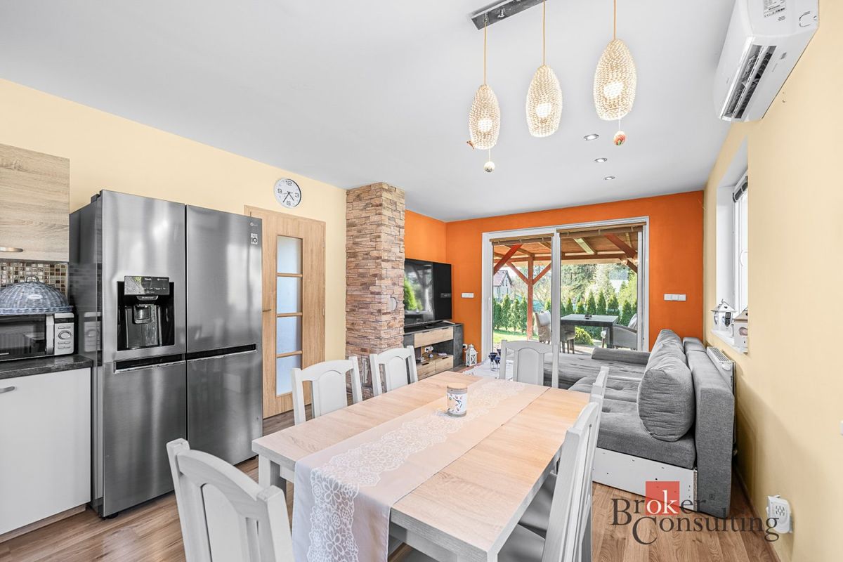 Prodej rodinného domu 93 m², pozemek 973 m² – fotografie 3