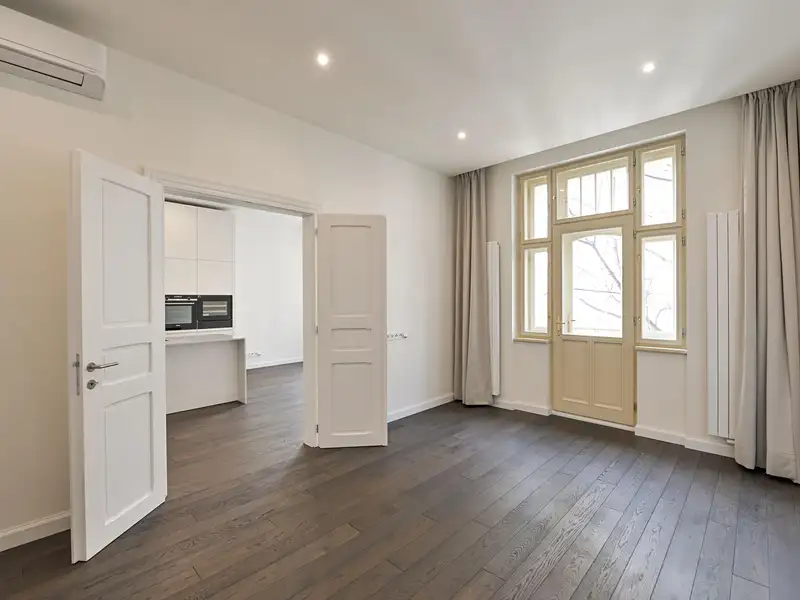 Pronájem bytu 4+kk 137 m², Praha – náhled fotky 3