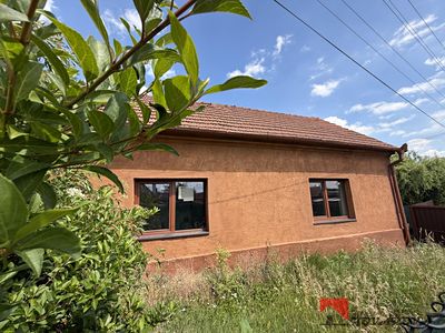Prodej rodinného domu 100 m², pozemek 278 m²