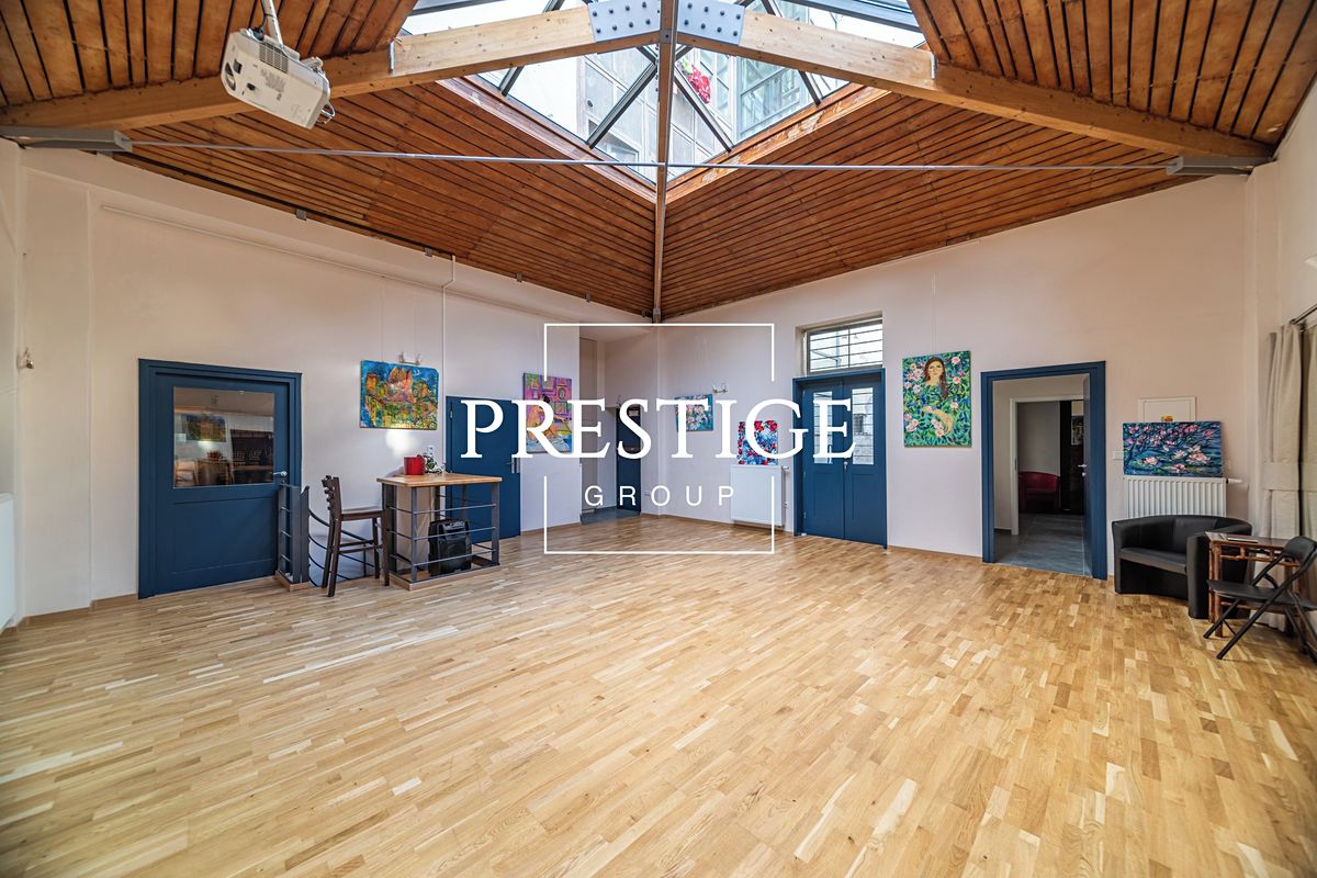 Prodej obchodního prostoru 99 m² – fotografie 3