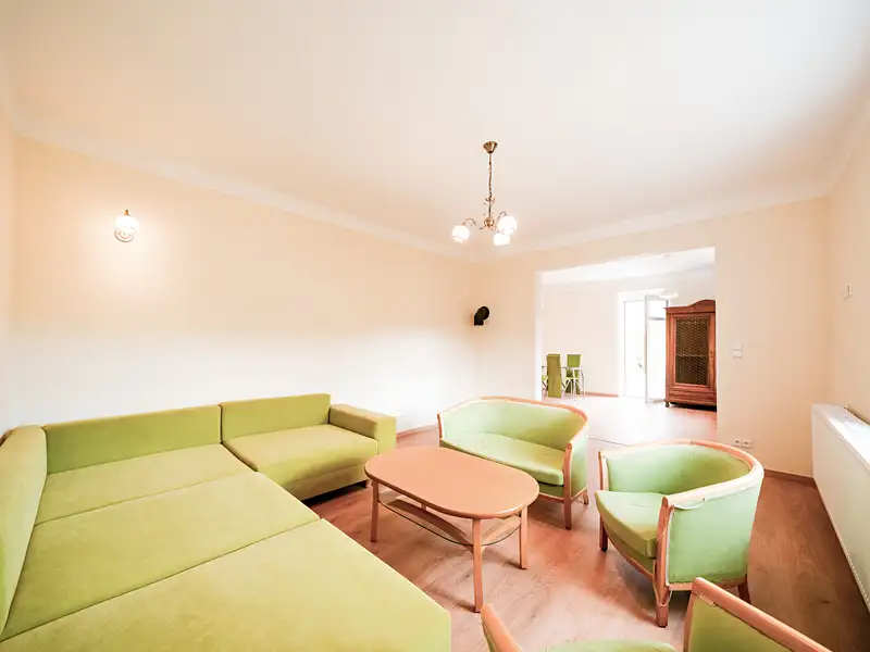 Prodej vily 300 m², pozemek 801 m², Jáchymov – náhled fotky 3