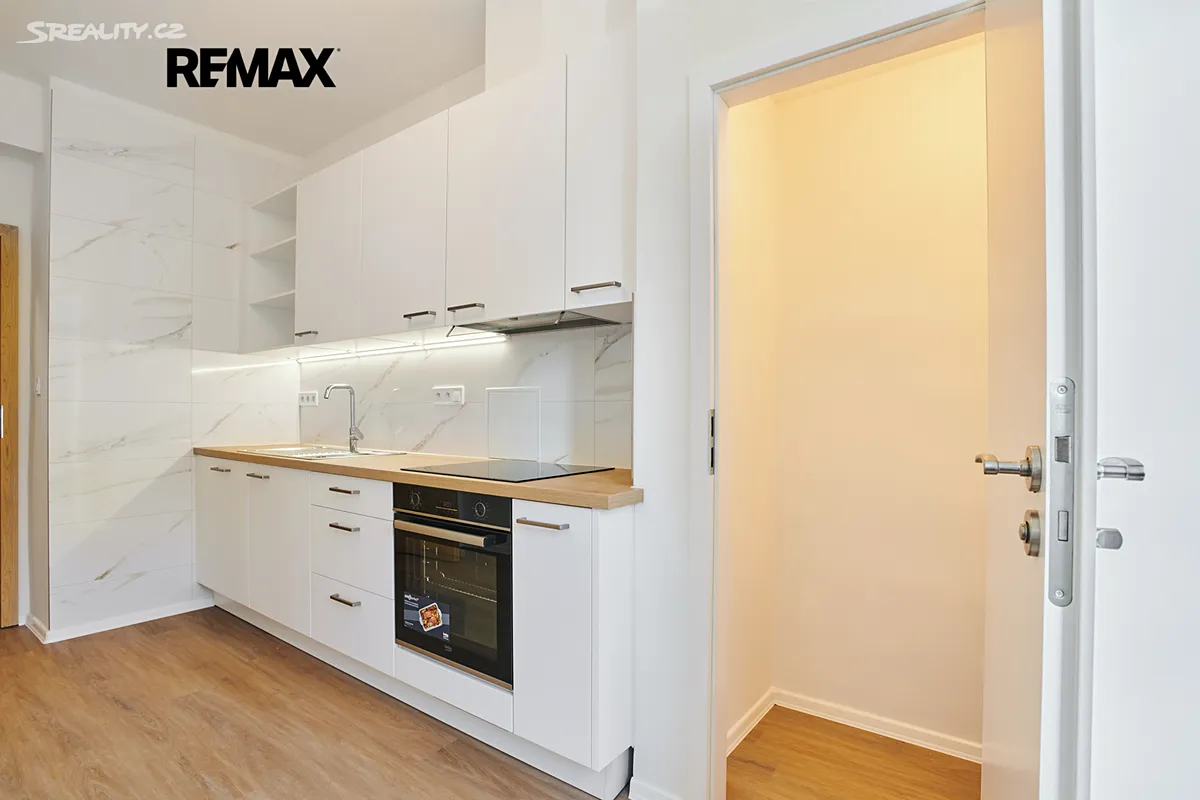 Pronájem bytu 2+1 73 m² – pohled 6