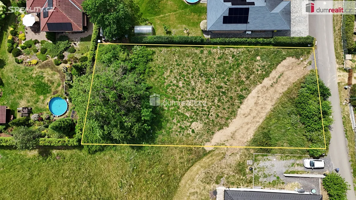 Prodej stavebního pozemku 1276 m², Narysov