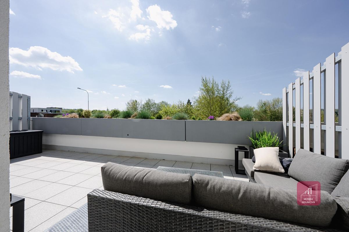 Prodej bytu 2+kk 71 m² (Jednopodlažní)