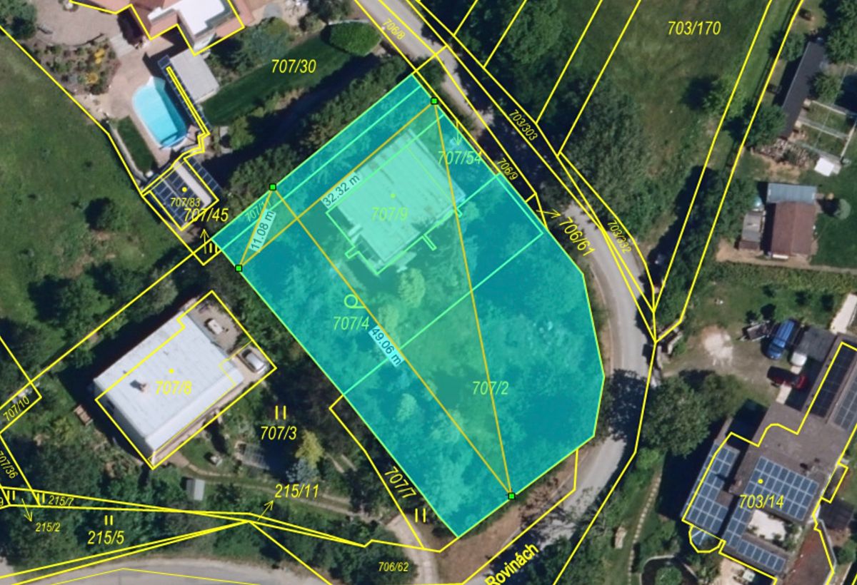 Prodej stavebního pozemku 1537 m² – fotografie 2