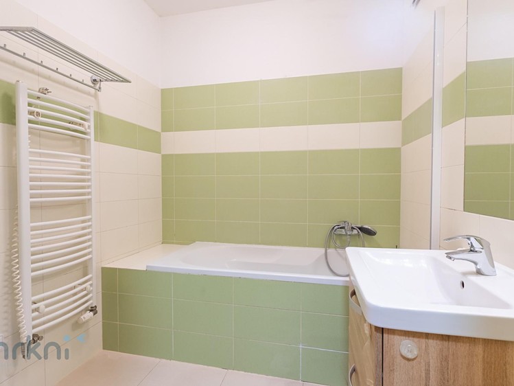 Prodej bytu 4+kk, 87 m² (14 z 27)