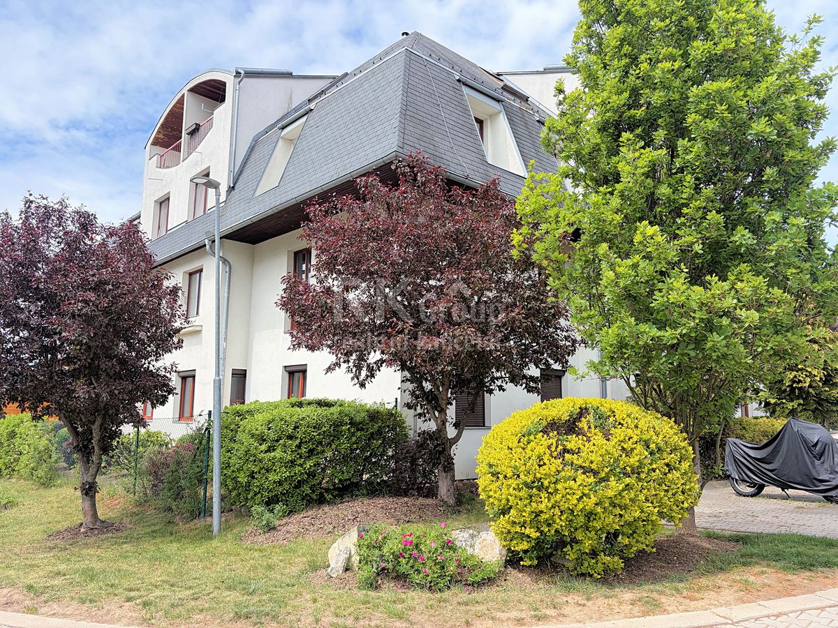 Pronájem bytu 3+kk 61 m²