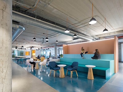 Pronájem komerčního prostoru, 1 797 m² (2 z 12)