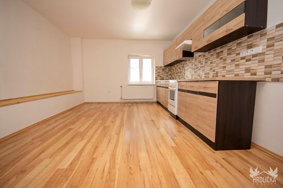 Prodej rodinného domu 152 m², pozemek 289 m² – fotografie 5