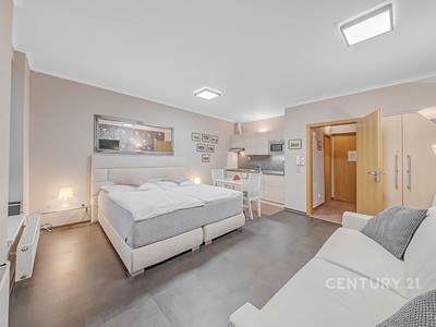 Prodej bytu 1+kk, 32 m² (3 z 13)