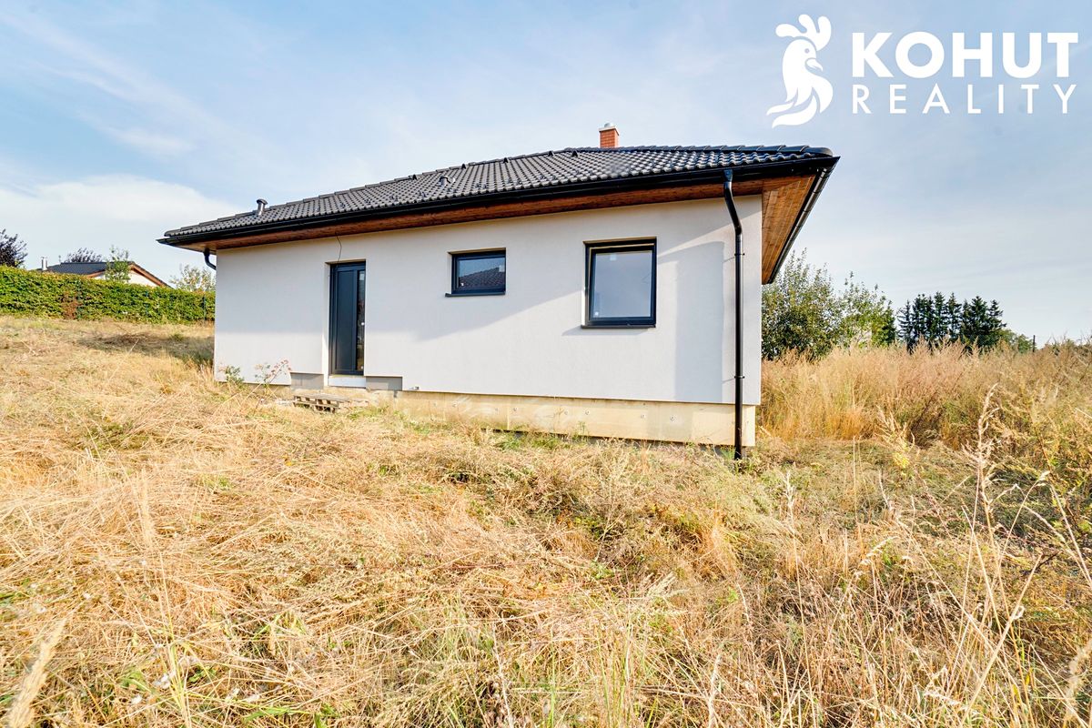 Prodej rodinného domu 89 m², pozemek 1037 m² – fotografie 2