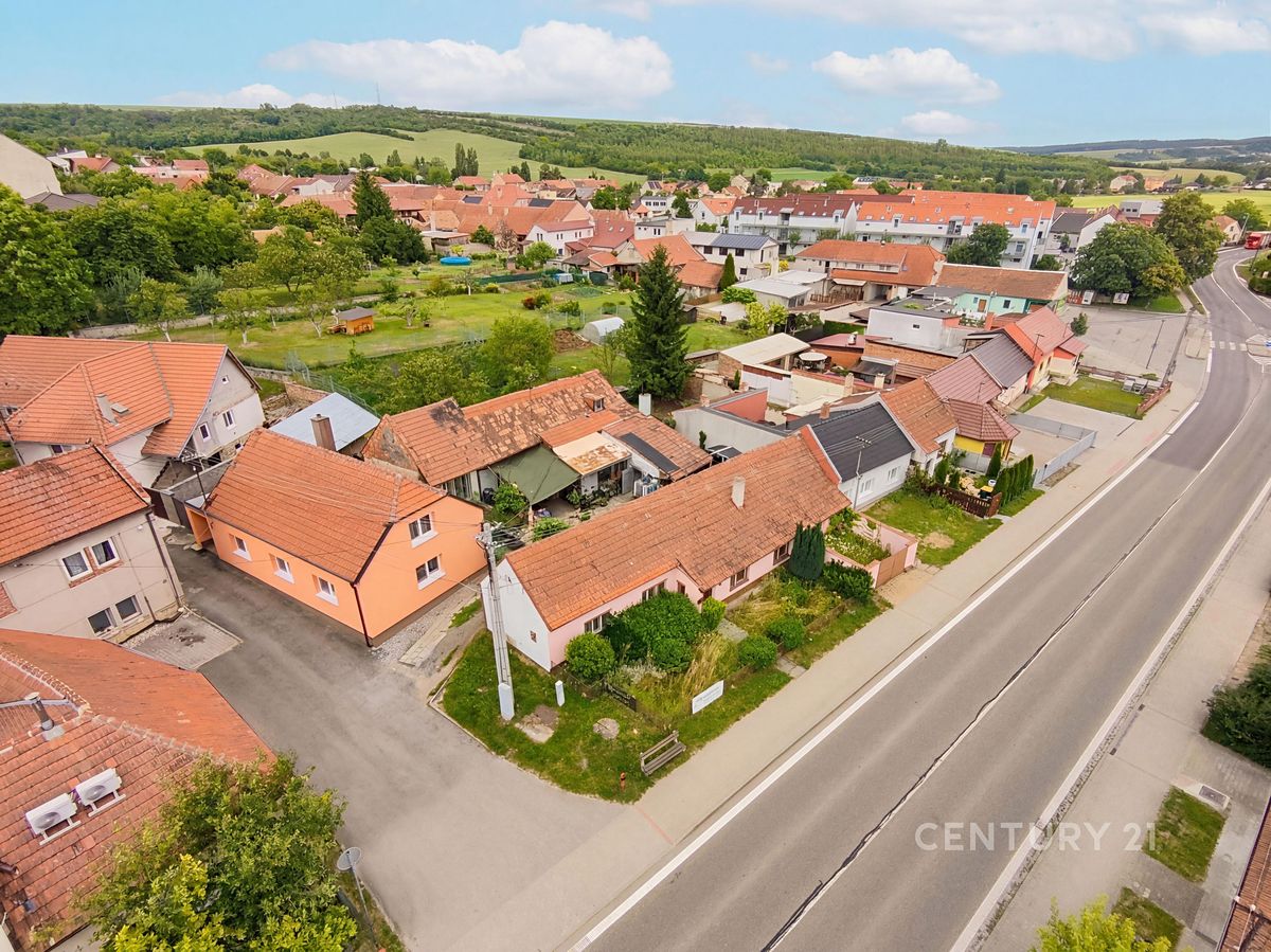 Prodej rodinného domu 96 m², pozemek 228 m² – fotografie 3