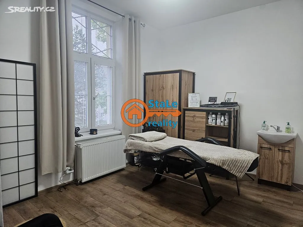 Pronájem kanceláře 12 m², Kopřivnice