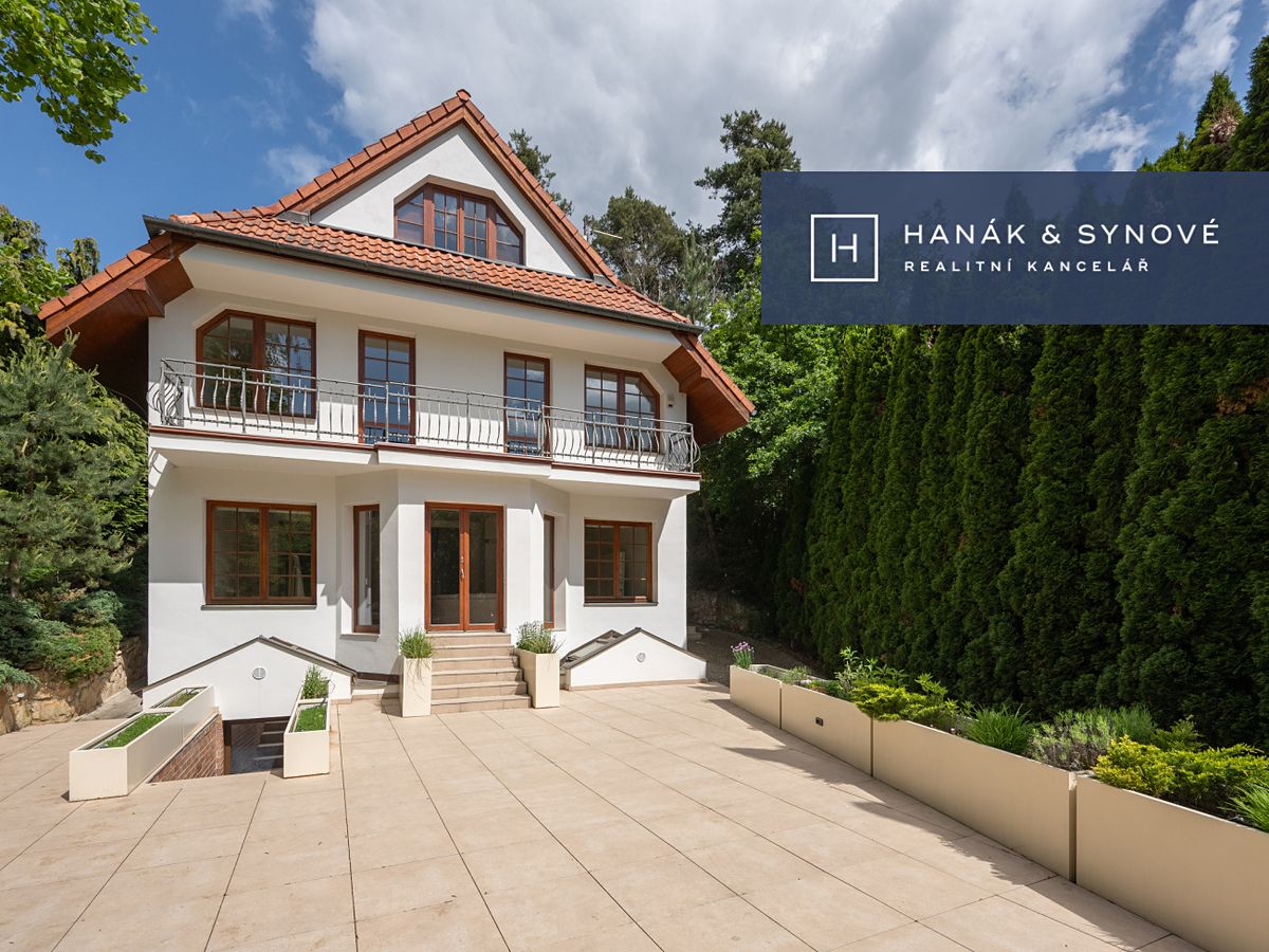 Prodej rodinného domu 253 m², pozemek 2546 m² – fotografie 2