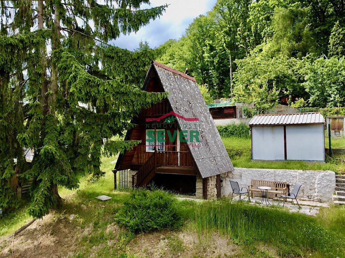 Prodej chaty 30 m², pozemek 622 m²