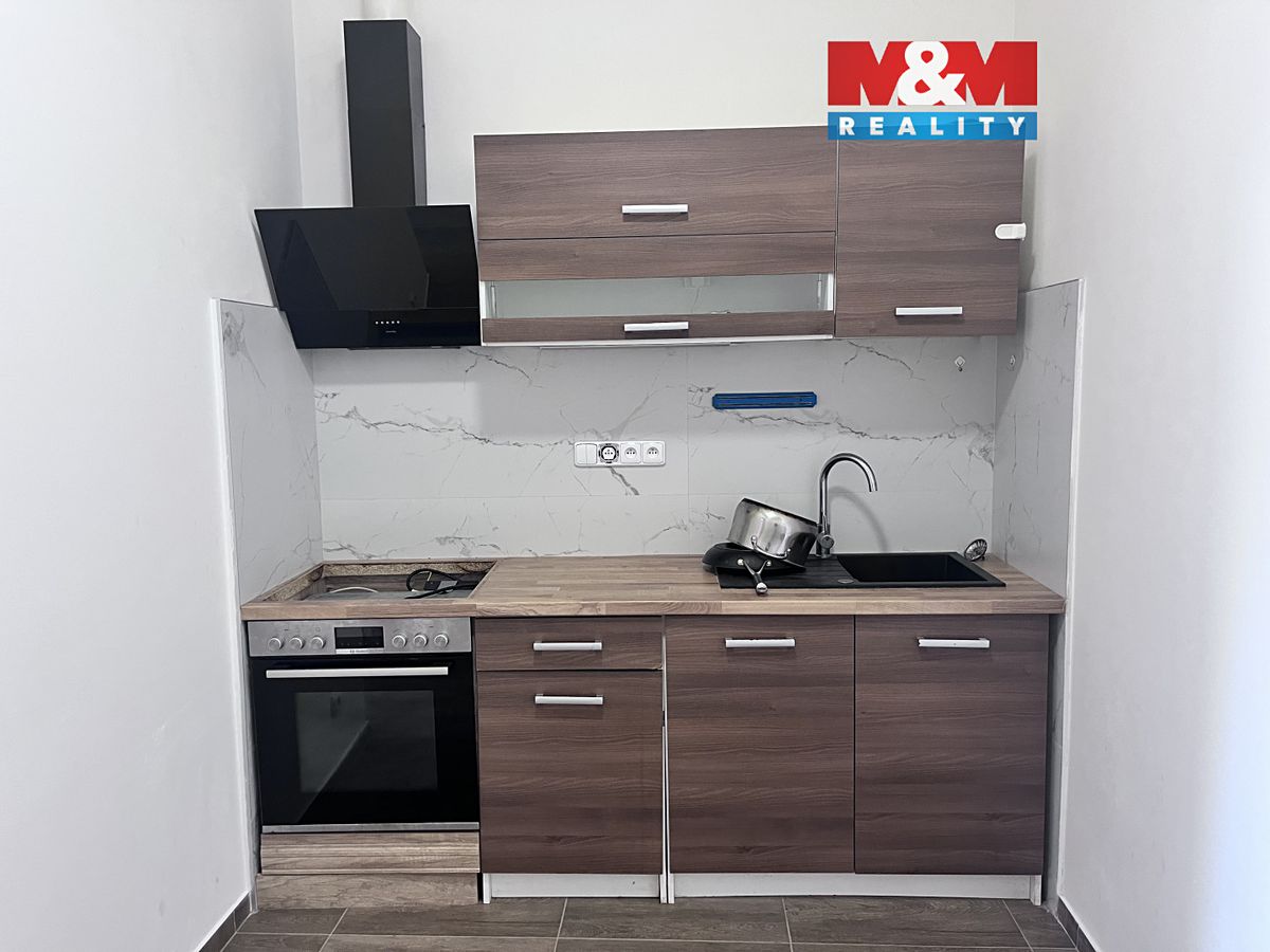 Pronájem bytu 2+kk 42 m²