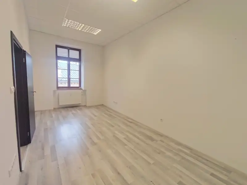 Pronájem kanceláře 39 m², Šumperk – náhled fotky 1